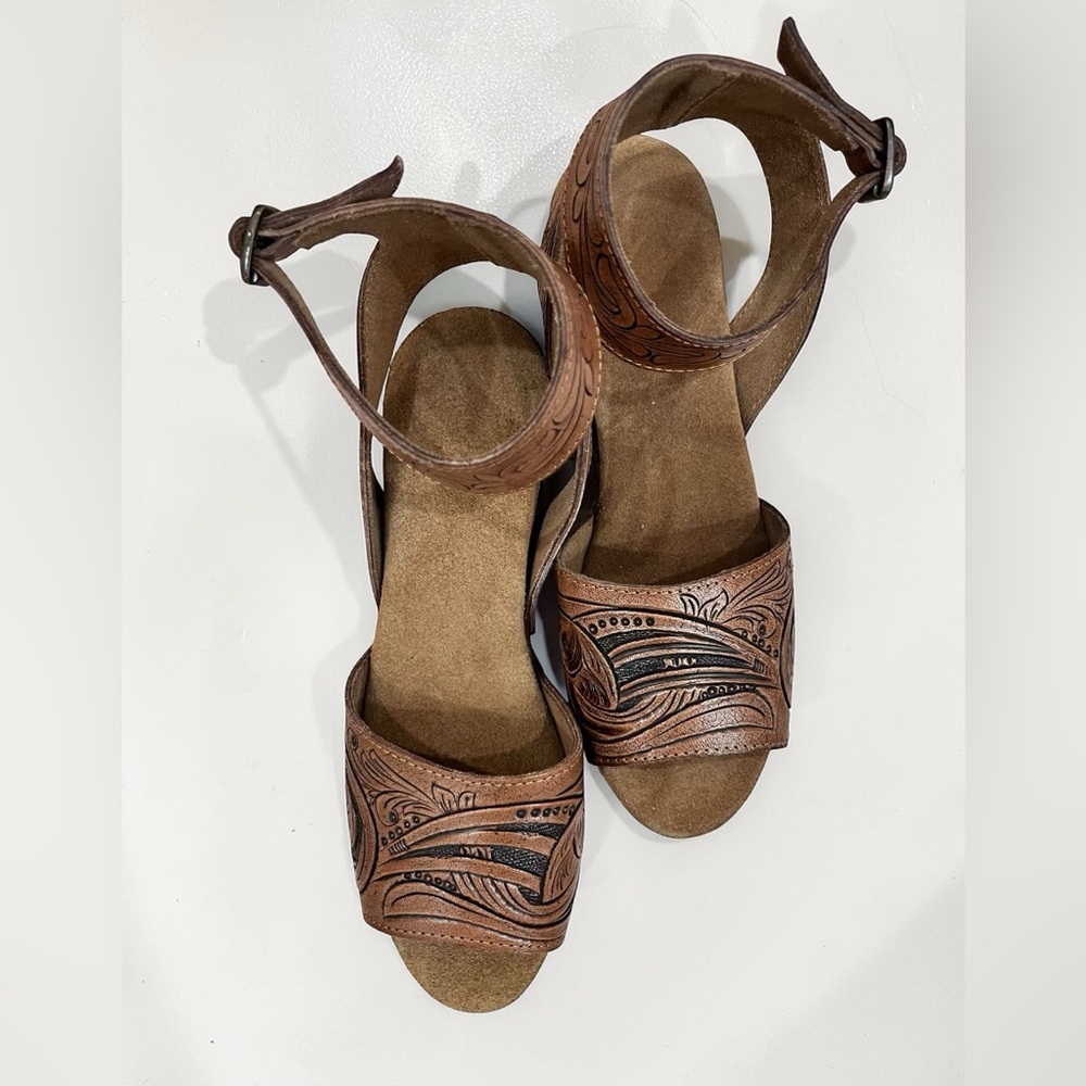 Western hand tooled leather wedge summer sandals SOLD OUT -6 - Picture 2 of 10
